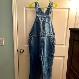Old Navy women’s overalls